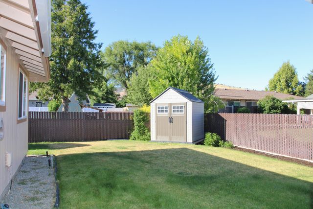 3713 Rio Vista Way, Klamath Falls, OR 97603