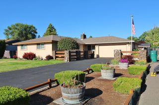 3713 Rio Vista Way, Klamath Falls, OR 97603