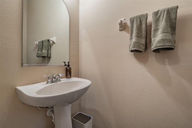 9904 PALERMO BREEZE WAY, Tampa, FL 33619