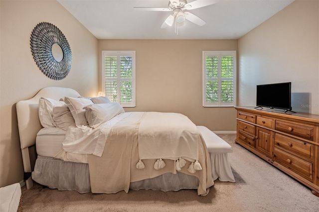 9904 PALERMO BREEZE WAY, Tampa, FL 33619