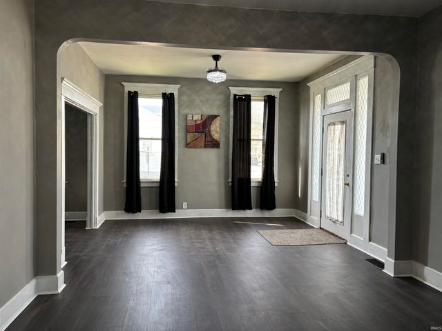 1101 N 3rd Avenue, Evansville, IN 47710