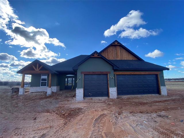 2445 Wind River Circle, Blanchard, OK 73010