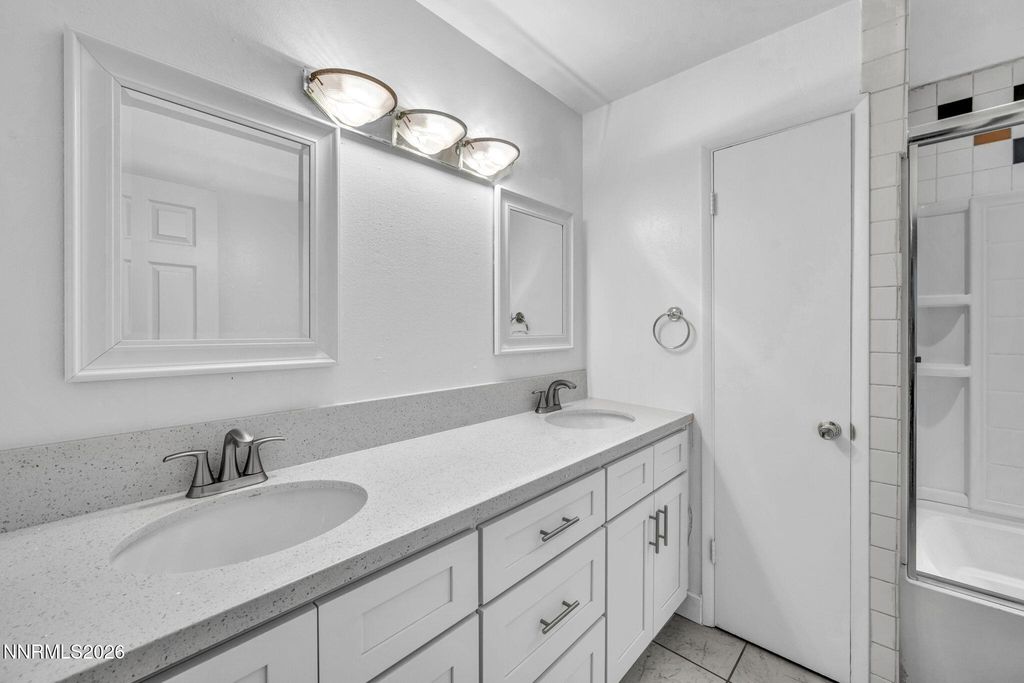 Image 15 of property listing at 312 Smithridge Park, Reno, NV 89502