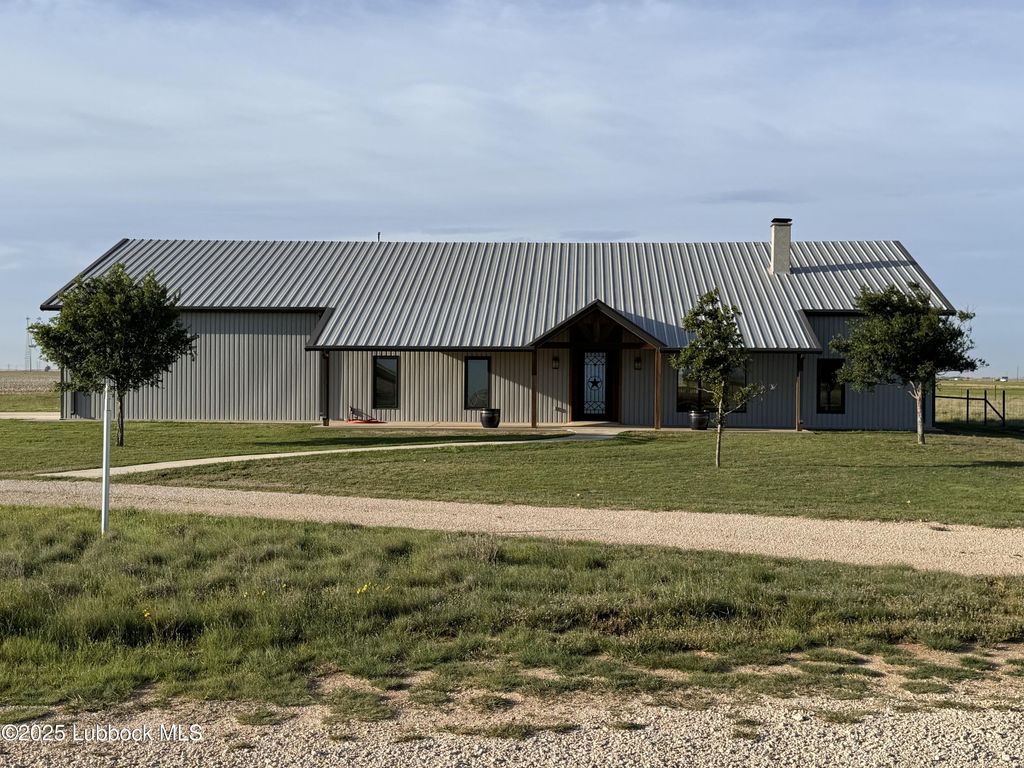 1367 US-87, Tahoka, TX 79373