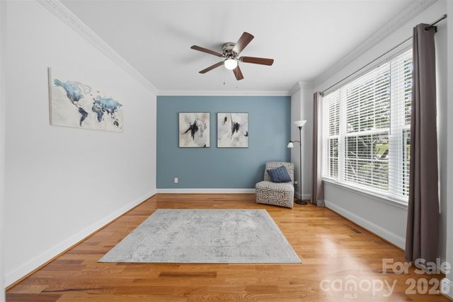 1245 34th Avenue NE, Hickory, NC 28601