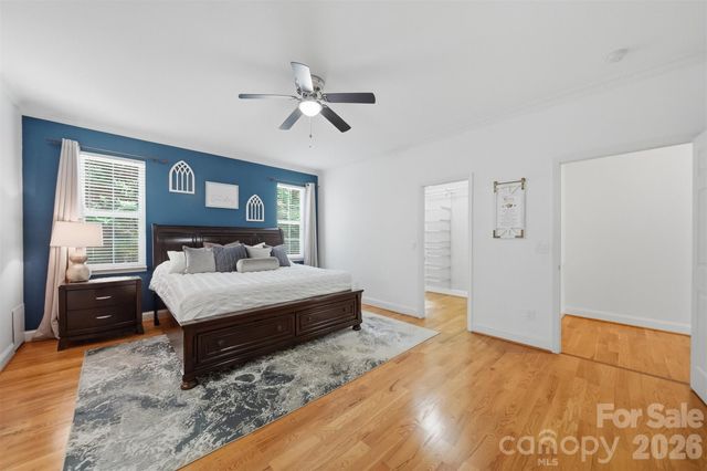 1245 34th Avenue NE, Hickory, NC 28601