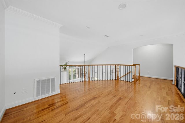 1245 34th Avenue NE, Hickory, NC 28601