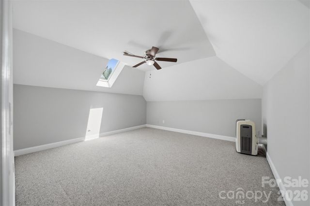 1245 34th Avenue NE, Hickory, NC 28601