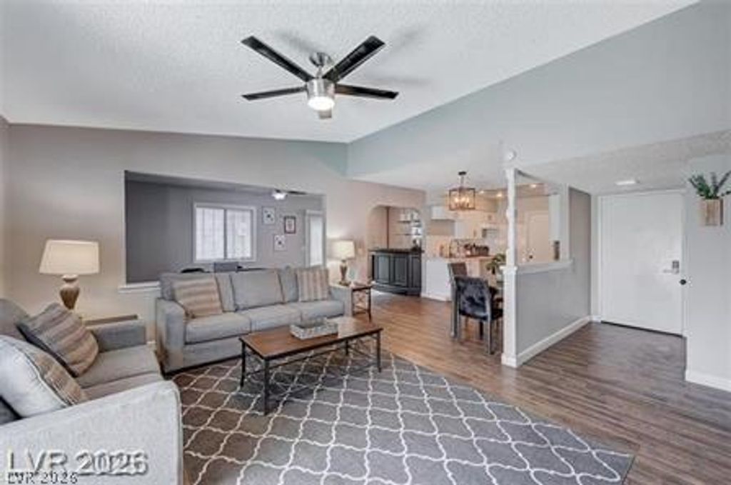 3750 Florrie Avenue, Las Vegas, NV 89121 — photo 4