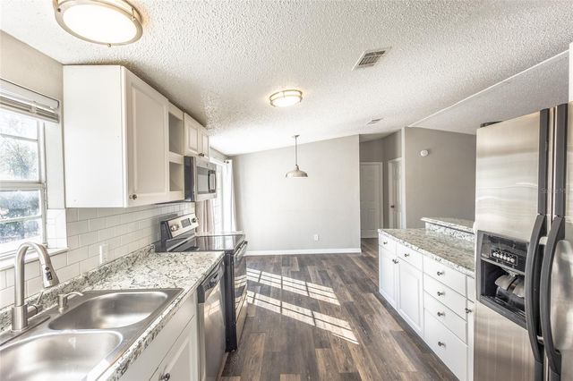 3355 HENRY J AVENUE, St Cloud, FL 34772