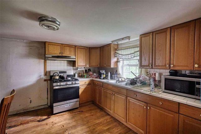 250 Bona Rd, Buford, GA 30518