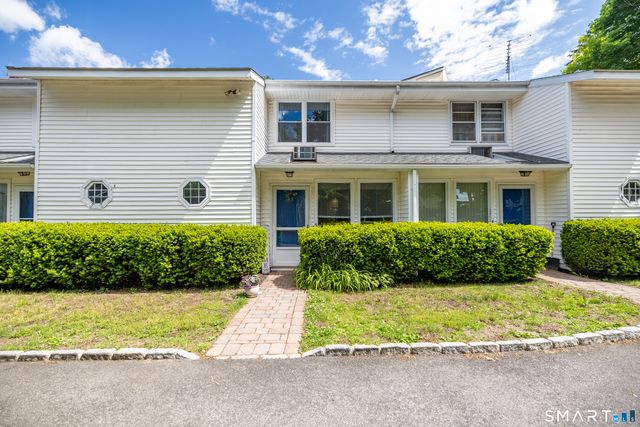 45 Highview Avenue 5, Stamford, CT 06907