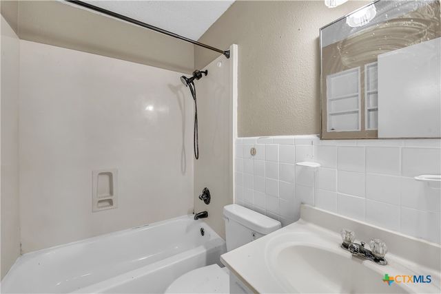 1907 Miles Street, Copperas Cove, TX 76522