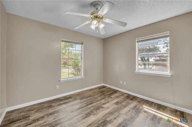 1907 Miles Street, Copperas Cove, TX 76522