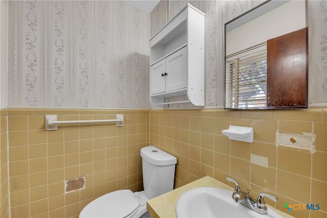 1907 Miles Street, Copperas Cove, TX 76522