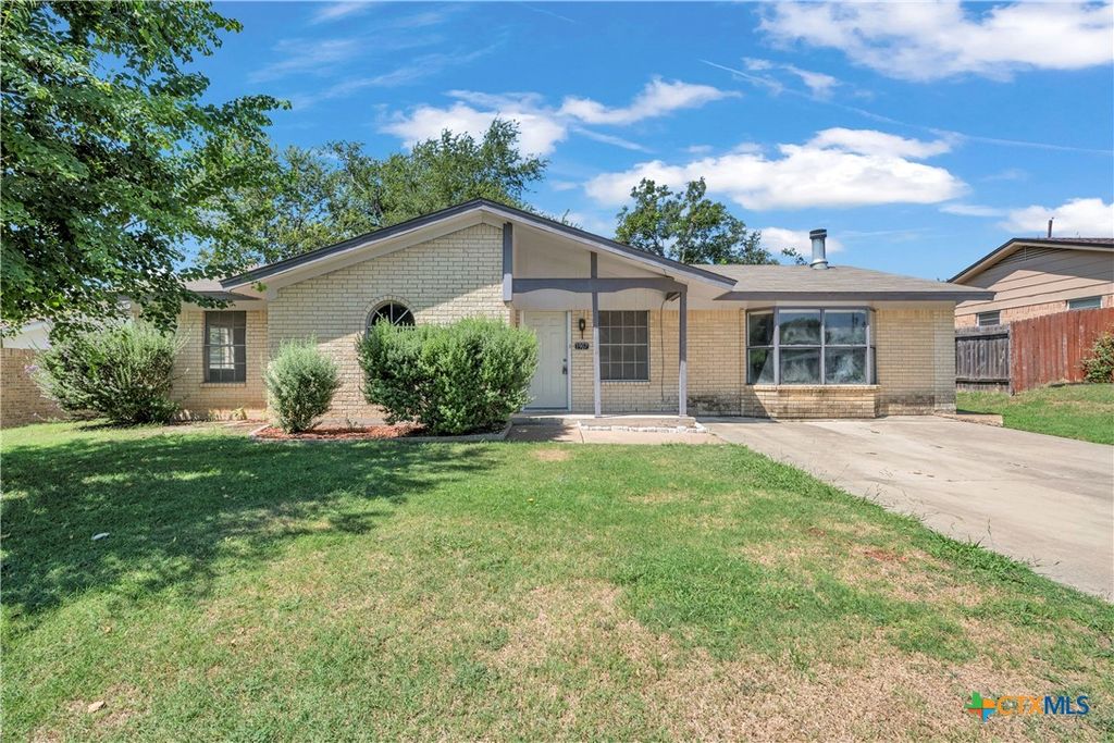 1907 Miles Street, Copperas Cove, TX 76522