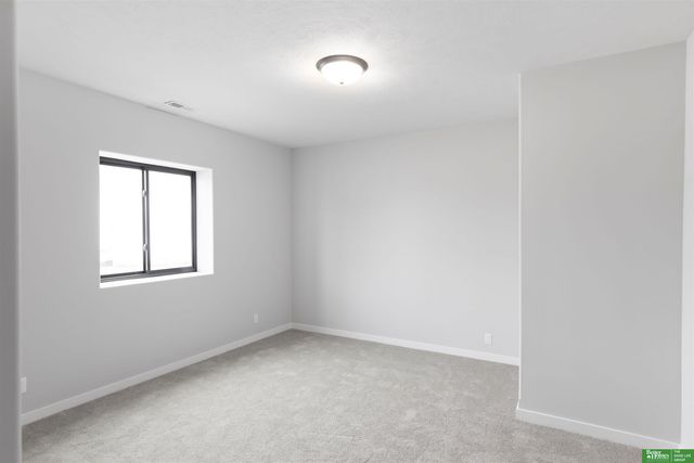 12383 Windsor Drive, Papillion, NE 68046