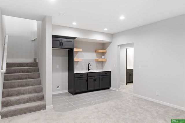 12383 Windsor Drive, Papillion, NE 68046