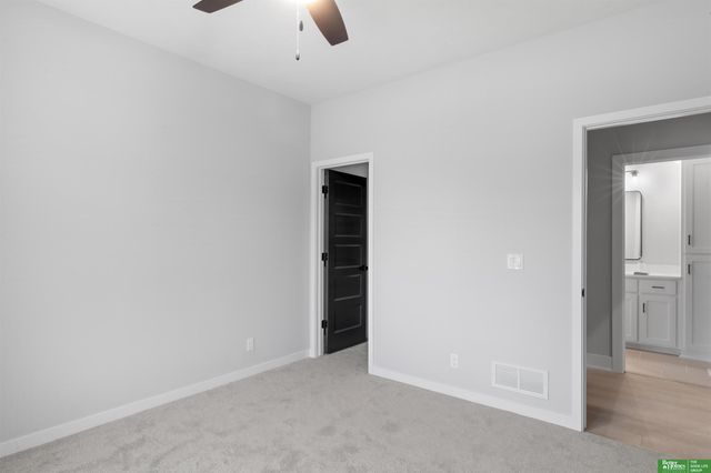 12383 Windsor Drive, Papillion, NE 68046