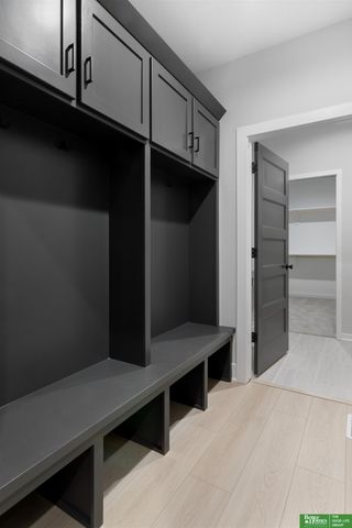 12383 Windsor Drive, Papillion, NE 68046