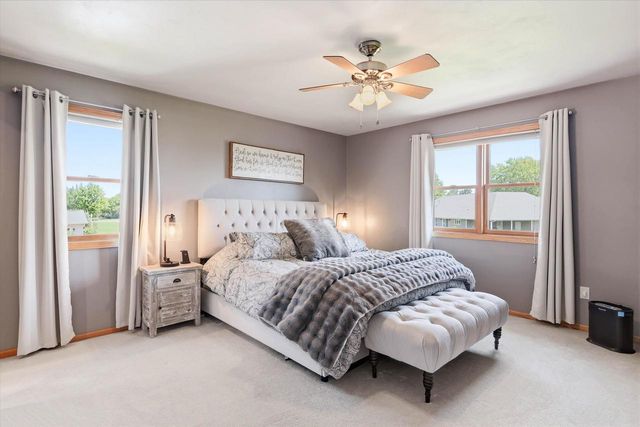 4816 N APPLE ROAD, Appleton, WI 54913