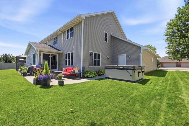 4816 N APPLE ROAD, Appleton, WI 54913