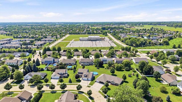 4816 N APPLE ROAD, Appleton, WI 54913