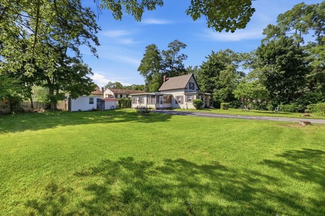 48 Grant St, Dracut, MA 01826