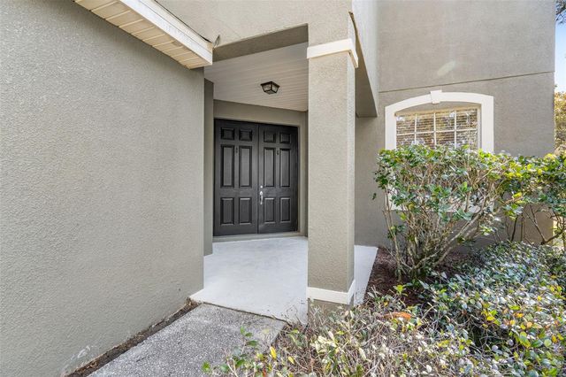 9450 LEATHERWOOD AVENUE, Tampa, FL 33647