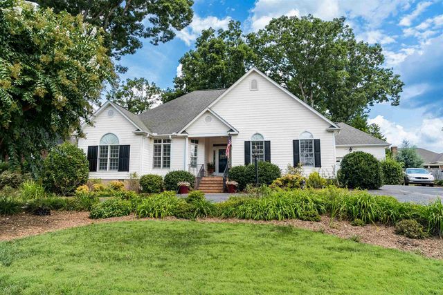 104 N Carleila Lake Way, Spartanburg, SC 29307
