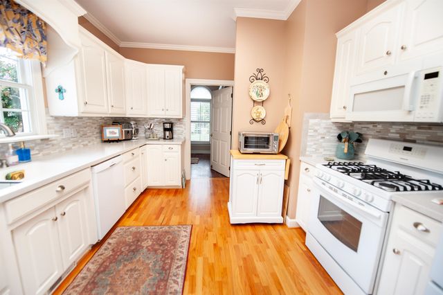 104 N Carleila Lake Way, Spartanburg, SC 29307