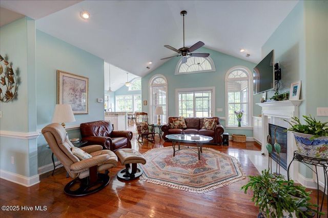 1112 Harbour Pointe Drive, New Bern, NC 28560