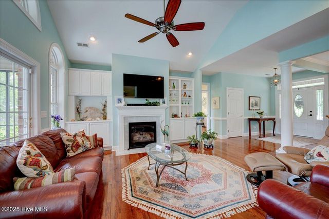 1112 Harbour Pointe Drive, New Bern, NC 28560