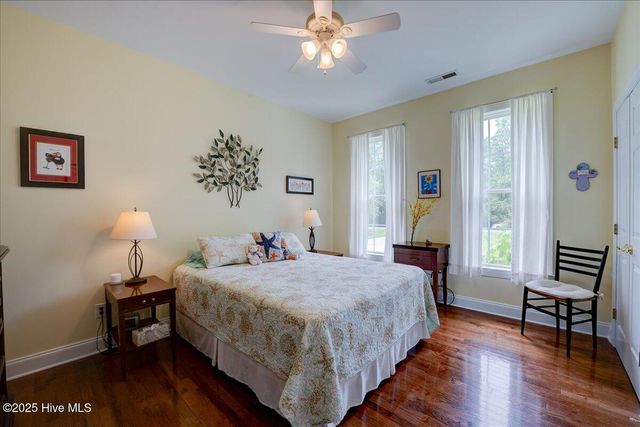 1112 Harbour Pointe Drive, New Bern, NC 28560