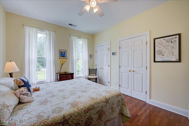 1112 Harbour Pointe Drive, New Bern, NC 28560