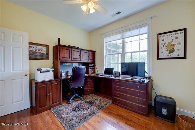 1112 Harbour Pointe Drive, New Bern, NC 28560