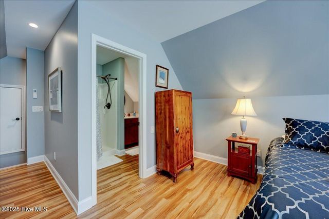 1112 Harbour Pointe Drive, New Bern, NC 28560