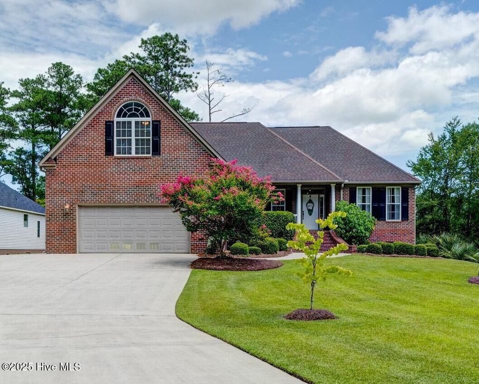 1112 Harbour Pointe Drive, New Bern, NC 28560