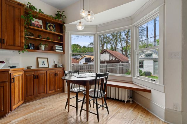 1617 Summit Avenue, Saint Paul, MN 55105
