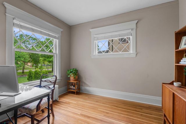 1617 Summit Avenue, Saint Paul, MN 55105