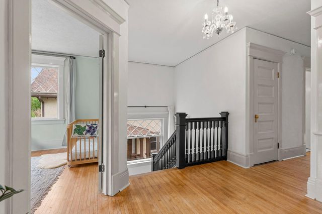 1617 Summit Avenue, Saint Paul, MN 55105