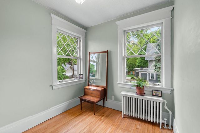 1617 Summit Avenue, Saint Paul, MN 55105