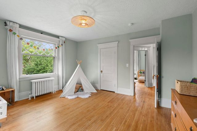 1617 Summit Avenue, Saint Paul, MN 55105