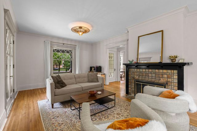 1617 Summit Avenue, Saint Paul, MN 55105