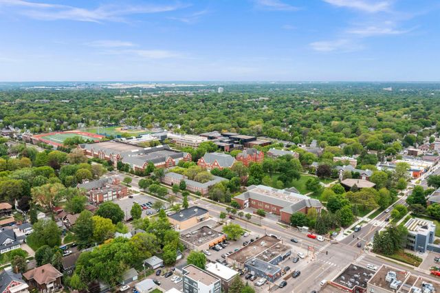 1617 Summit Avenue, Saint Paul, MN 55105