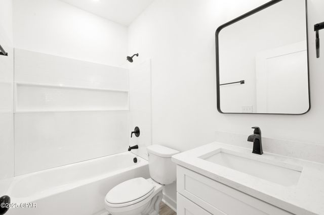 2601 E 6th Street, Panama City, FL 32401