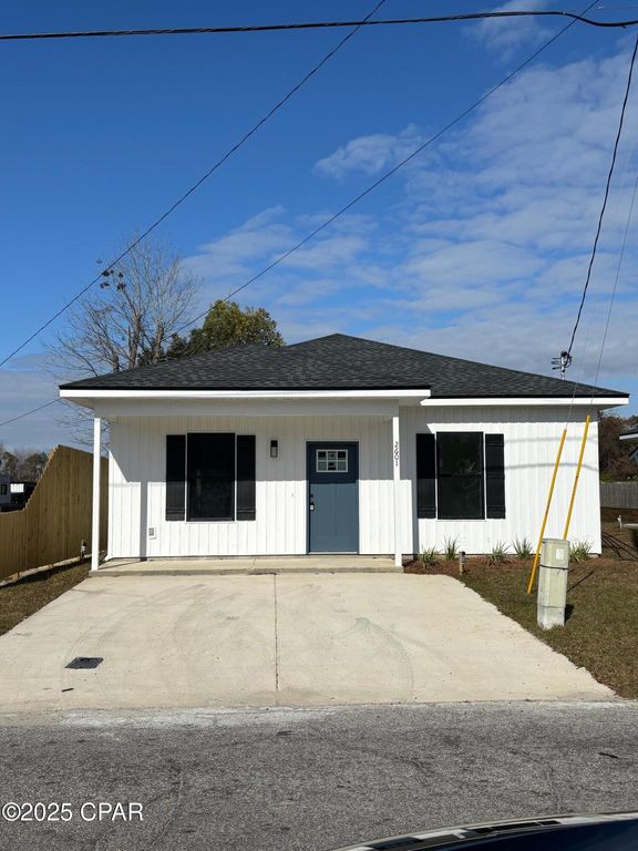 2601 E 6th Street, Panama City, FL 32401