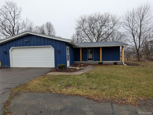 6353 Perry Road, Grand Blanc Charter Township, MI 48439