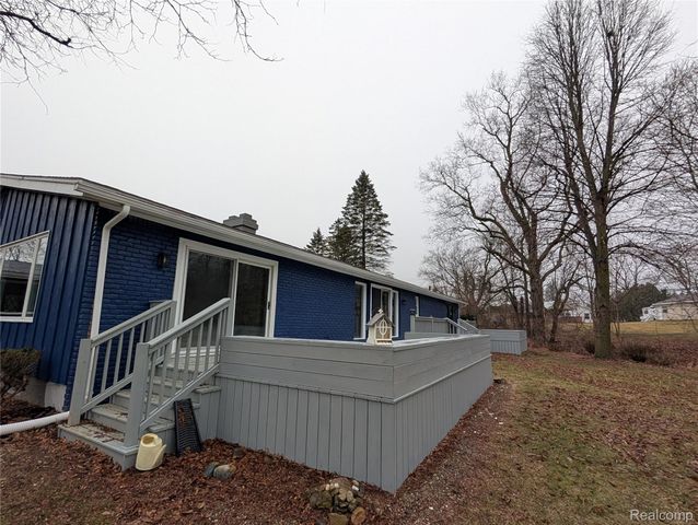 6353 Perry Road, Grand Blanc Charter Township, MI 48439