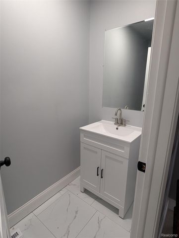 6353 Perry Road, Grand Blanc Charter Township, MI 48439